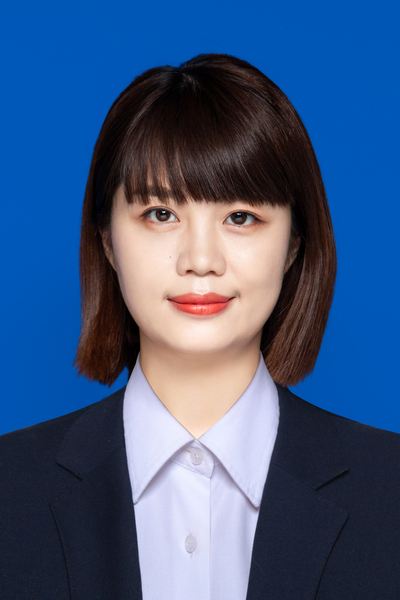 苏婷.jpg