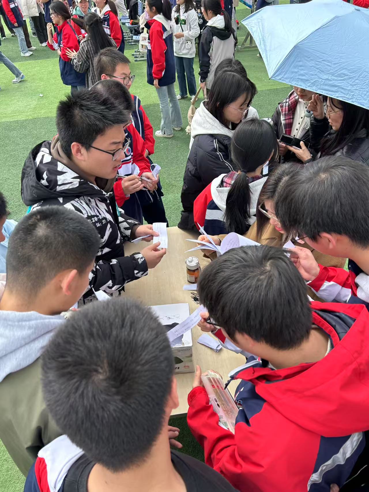科技1.jpg
