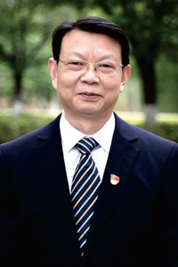 蒋志勇
党委委员、副校长